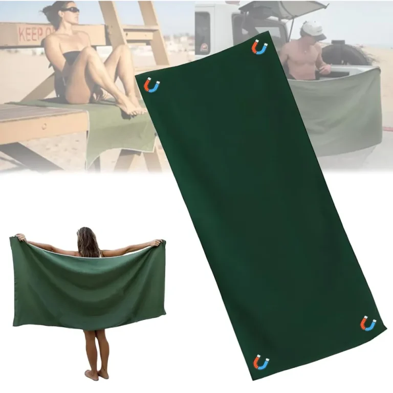 Magnetic beach towel
